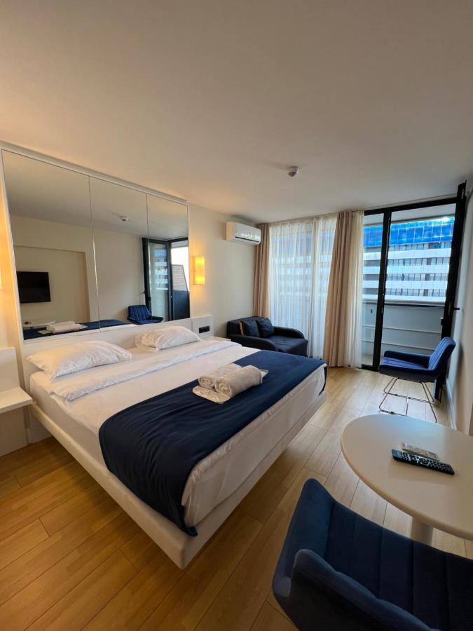 Orbi City Aparthotel Black Sea View Батуми Екстериор снимка