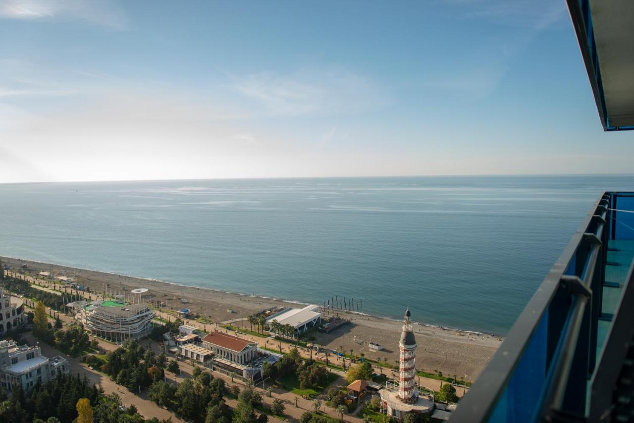Orbi City Aparthotel Black Sea View Батуми Екстериор снимка
