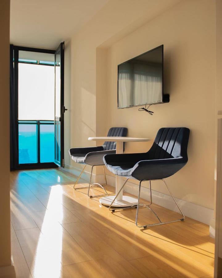 Orbi City Aparthotel Black Sea View Батуми Екстериор снимка