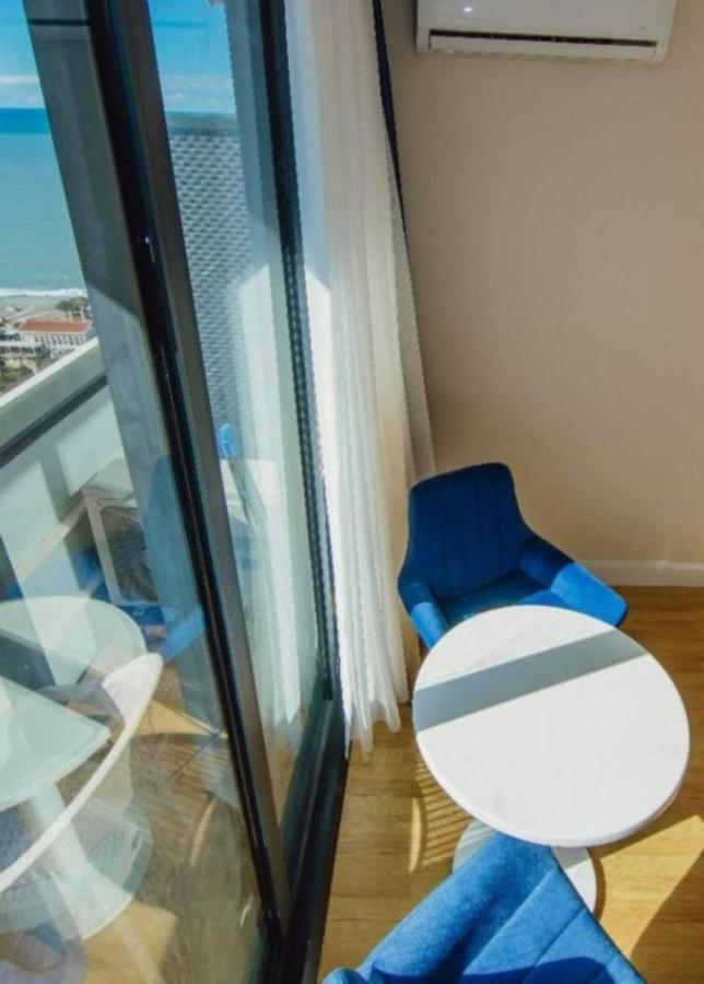 Orbi City Aparthotel Black Sea View Батуми Екстериор снимка