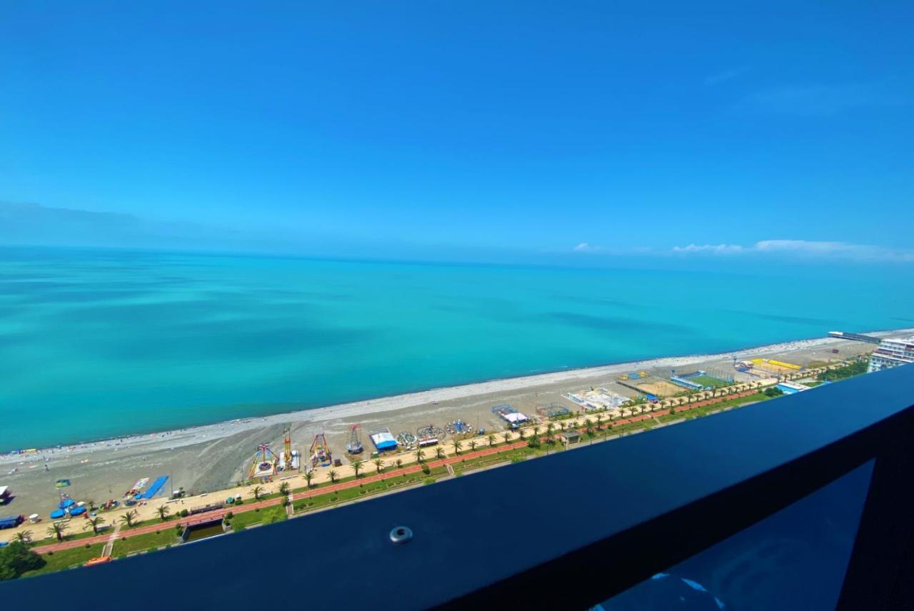 Orbi City Aparthotel Black Sea View Батуми Екстериор снимка