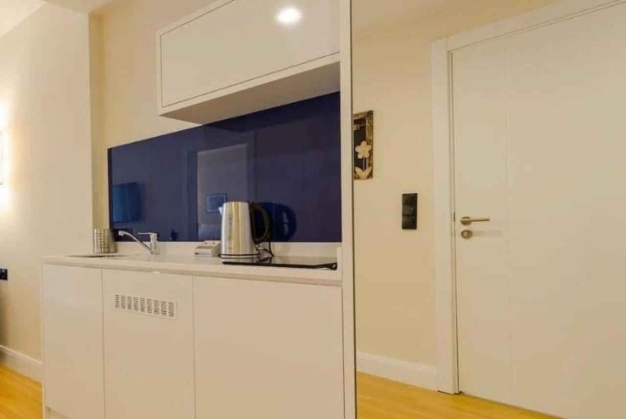 Orbi City Aparthotel Black Sea View Батуми Екстериор снимка
